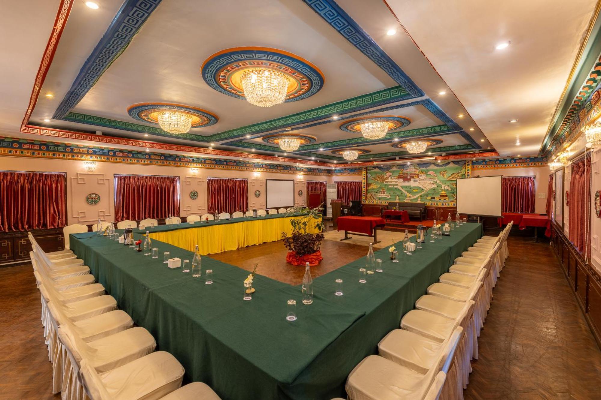 Hotel Marshyangdi Katmandu Eksteriør bilde