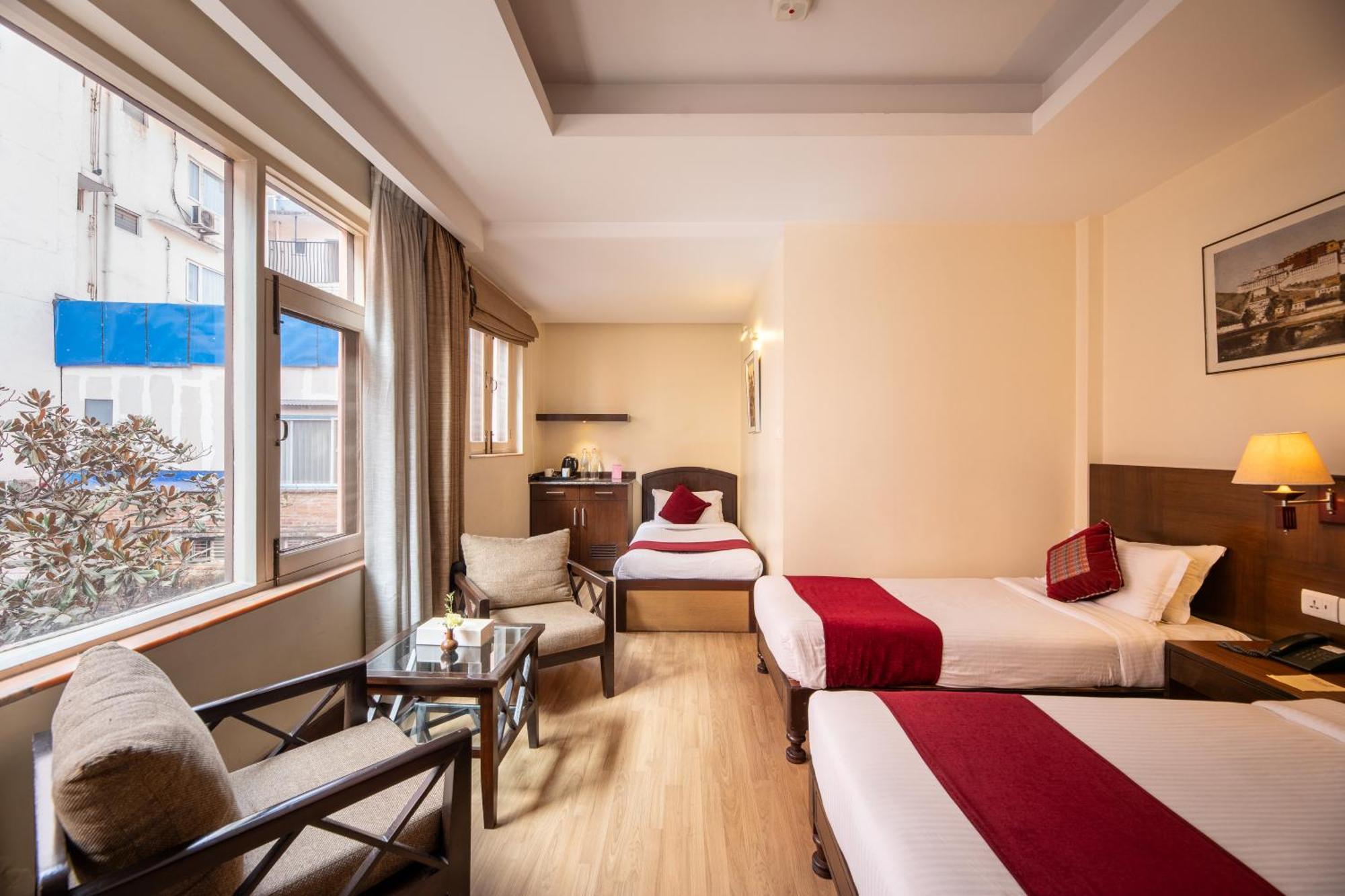 Hotel Marshyangdi Katmandu Eksteriør bilde
